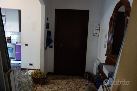 Appartamento ultimo piano panoramico in centro - Photo 4