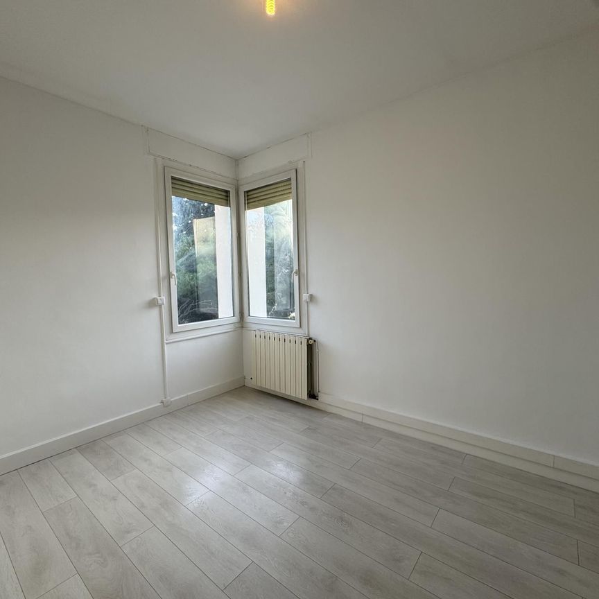 Location Appartement 3 pièces 74m² LA VALENTINE 11ème - Photo 1