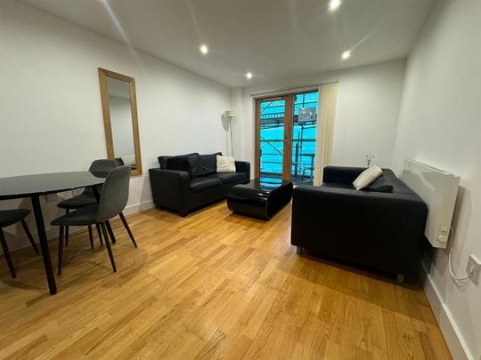 2 bedroom apartment to rent - Photo 1