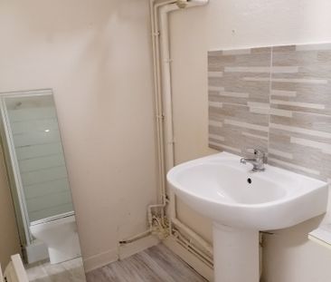 Location Appartement 1 pièce 32m² TOURCOING 59200 - Photo 3