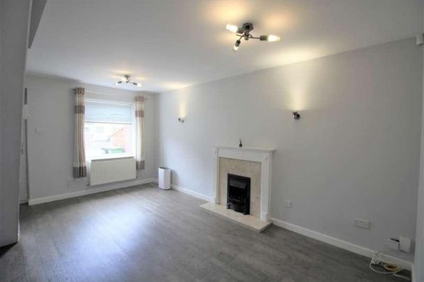 Southwick Road, Quinton, B62 - Photo 1