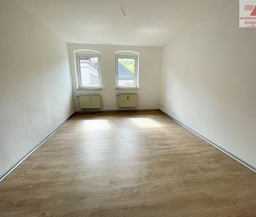 1. Monat kaltmietfrei! - Moderne 4-Raum-Wohnung im Zentrum von Aue - Photo 3