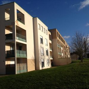 Location Appartement 1 pièce 22m² POITIERS 86000 - Photo 2