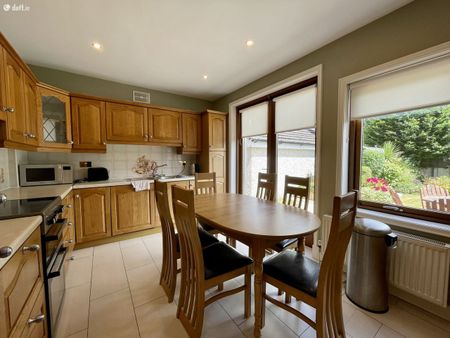 31 Hampton Court, Clontarf - Photo 4