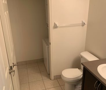 For Lease - 19 Grand Trunk Crescent Unit# 309, Toronto, Ontario - Photo 5