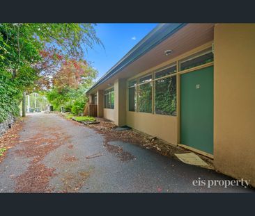 2/17 French Street, Dynnyrne, Tas 7005 - Photo 2