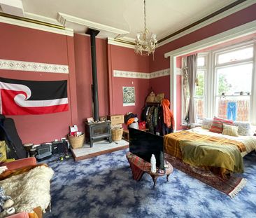 Family Home in Saint Clair - Photo 1