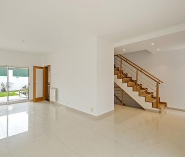 3 Bedroom House with swimming pool, Tires, Cascais - Photo 4