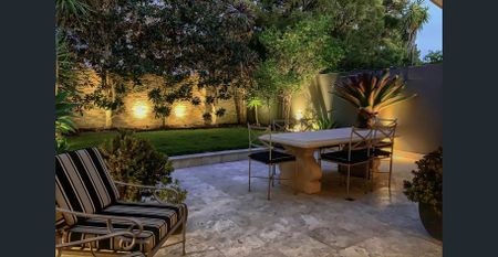 6 Month Lease ONLY - Expansive 2 Storey home with lock up garage close to Rozelle Parklands and Light rail - - Photo 5