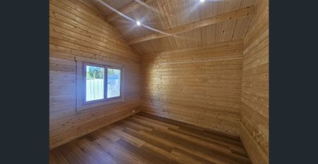 Excellent Location - Photo 3