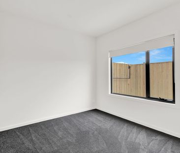 68 Hurst Dr, Tarneit, Vic 3029 - Photo 5