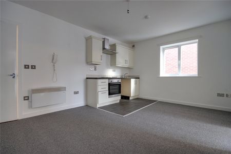 2 bed apartment to rent in Coatham Road, Redcar, TS10 - Photo 5