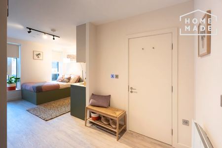 Studio to rent - Photo 2