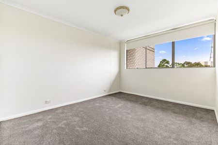 904/4 Broughton Road, Artarmon NSW 2064 - Apartment For Rent | Domain - Photo 3