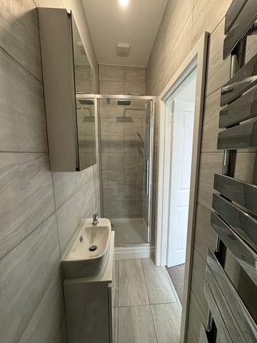 1 bedroom terraced house to rent - Photo 5