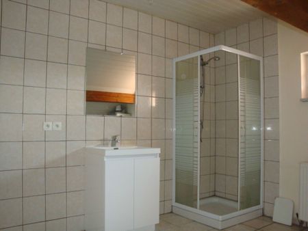 APPARTEMENT - 65 m2 - 3 pièces rue principale à REMERING-LES-PUTTELANGE 57510 - Photo 2