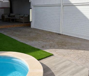 Casa o chalet de alquiler en Carrer de la Serra del Teix, 6, La Con... - Photo 3