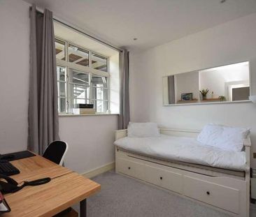 Woodlands, Hayes Point, Sully, CF64 - Photo 5