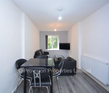 4 bedroom terraced house to rent - Photo 2