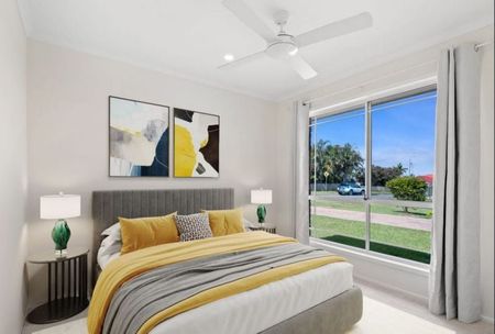 Fully Renovated Family Home on a Prime Corner Block - Photo 2