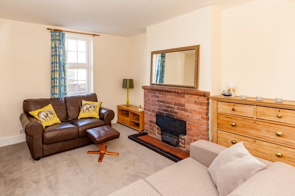 Cardigan Street, Jericho - Photo 1