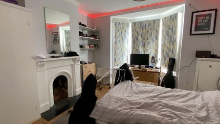 5 bedroom house share to rent - Photo 3