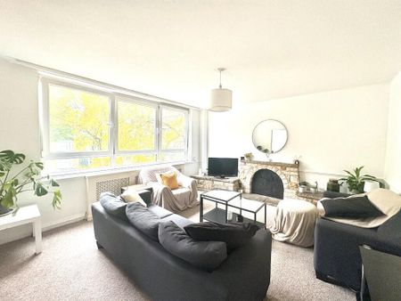 4 bedroom apartment to rent - Photo 2