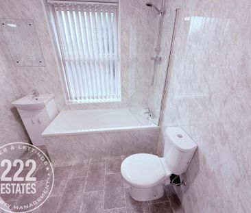 Lovely Lane - Warrington - WA5 - Photo 5