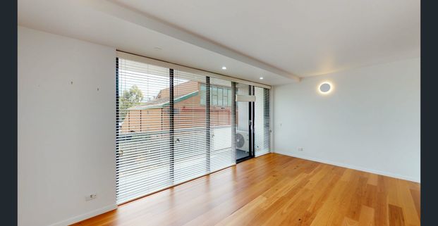 Parkville delight! - Photo 1