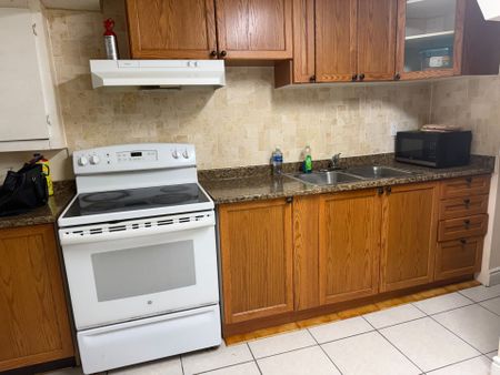 For Lease - 10 Fieldside Drive Unit# Bsmt, Toronto, Ontario - Photo 2