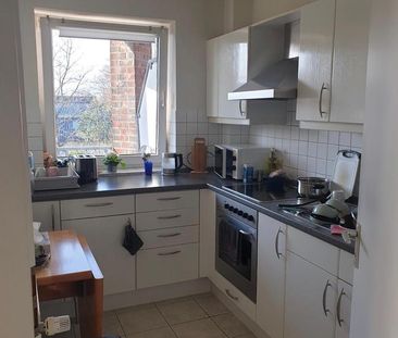 3 Zimmer Wohnung mit Balkon & Grünblick mitten in Pinneberg - Photo 2