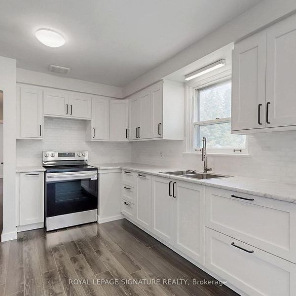 For Lease - 82 Northwood Drive, Toronto, Ontario - Photo 1