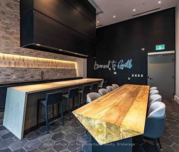 For Lease - 2450 Old Bronte Road Unit# 231, Oakville, Ontario - Photo 4