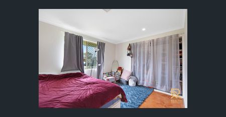 Street Front Prime Modern Looking Residence in strategic locale! - Photo 3