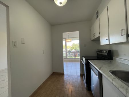 For Lease - 10 Sunrise Avenue Unit# 415, Toronto, Ontario - Photo 5