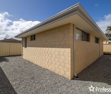 13a Parkfield Road, Kelmscott WA 6111 - Photo 2