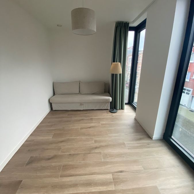 Kamer in nieuwbouwappartement in Deurne te huur - Photo 1
