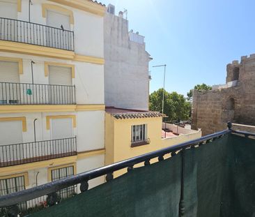 Middle Floor Apartment · Marbella - Photo 2