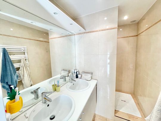 Huis in Ukkel - Photo 1