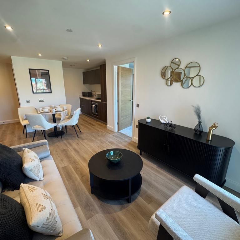2 bedroom apartment to rent - Photo 1