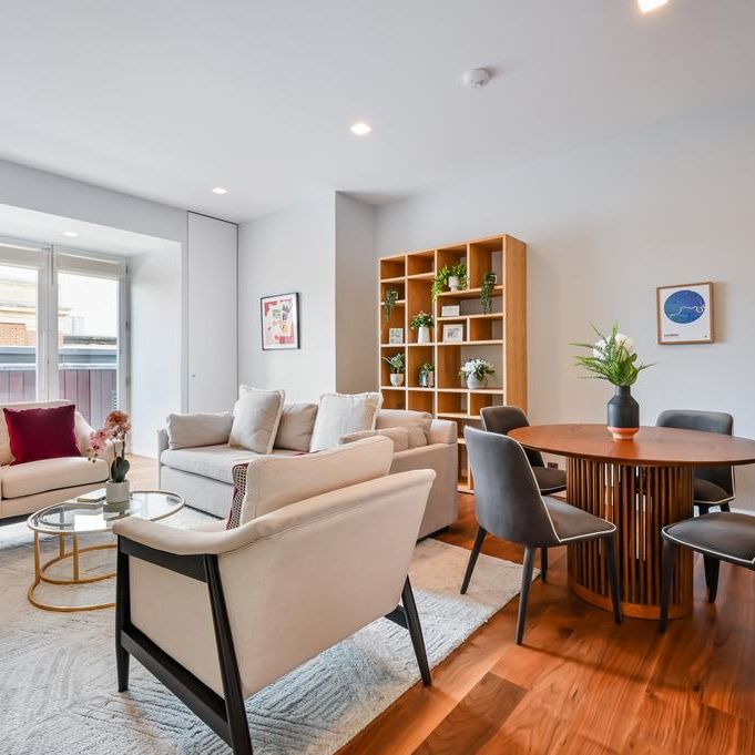 2 bedroom flat to rent - Photo 1