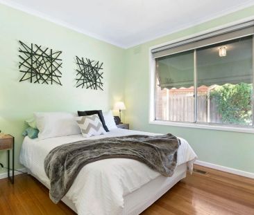 Charming Family Home in Prime Court Location - Photo 5