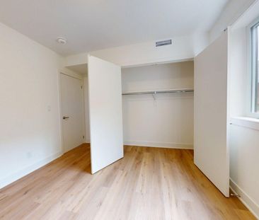 Description - Photo 2