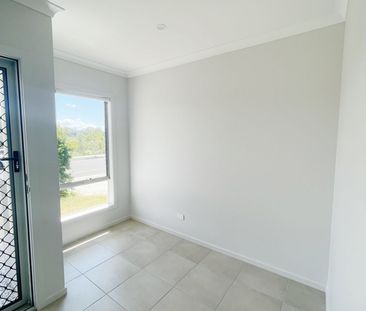 71 Forshore Street, Coomera, QLD 4209 - Photo 4