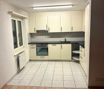 Helle 3.5 Zi. Wohnung zu vermieten - Photo 1