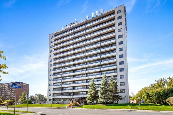 Greenview Apartments - Photo 1