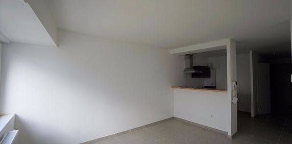 LOCATION : appartement F3 (61 m²) à ROYAN - Photo 2