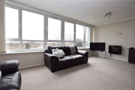 38, Ingledew Court, Leeds, West Yorkshire, LS17 8TP - Photo 4