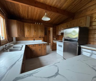 Rustic Cabin Living on a Beautiful Acreage – Minutes from Sylvan Lake! - Photo 5