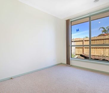 1/4 Hickey Court, Mill Park, Vic 3082 - Photo 1